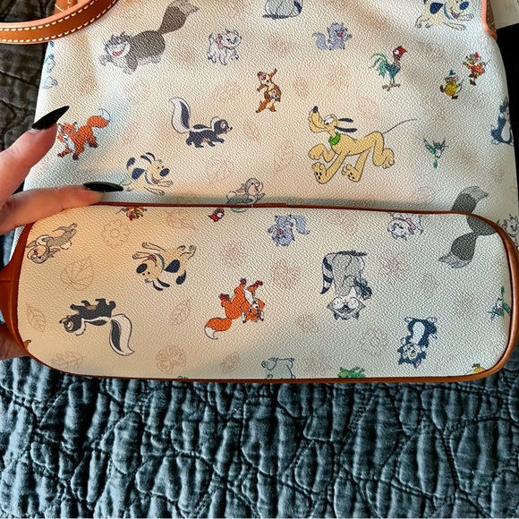 NWT Critter Chaos Disney Dooney & Bourke Crossbody - Picture 3 of 6